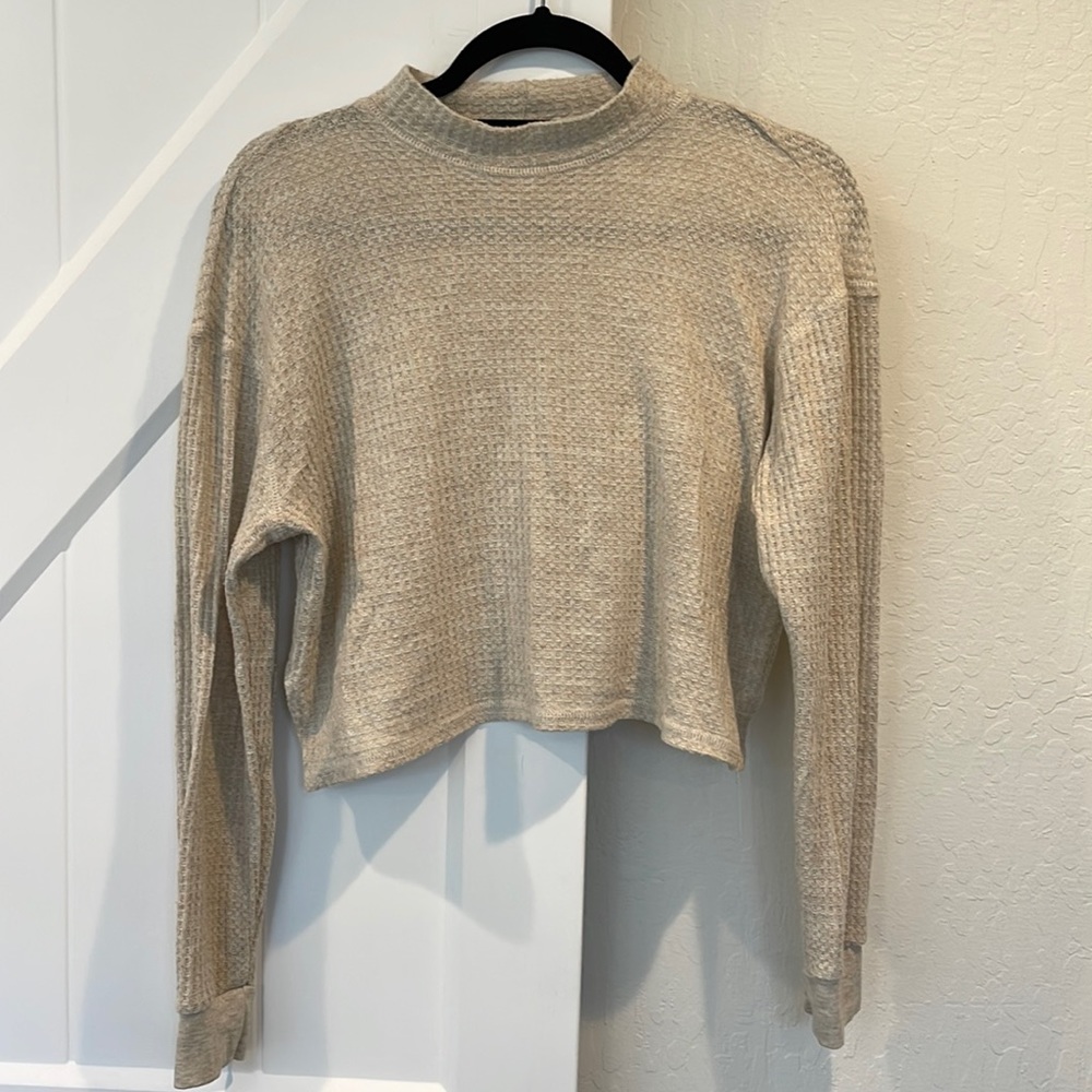 Waffle knit long sleeve crop